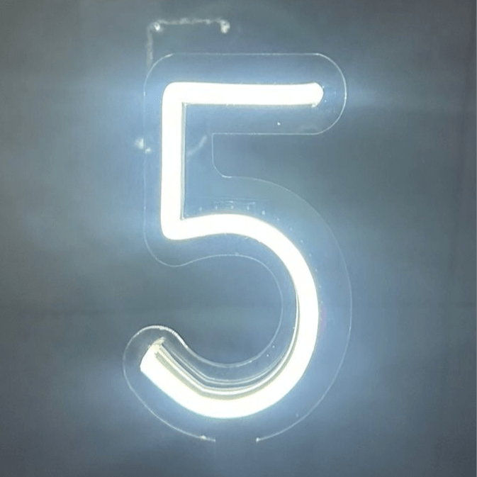 Vela Neón Flex ¨5¨ para pastel de cumpleaños variedad de colores - Lumina Ideas