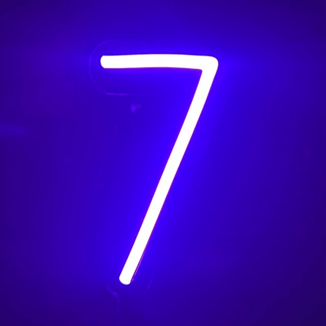 Vela Neón Flex ¨7¨ para pastel de cumpleaños variedad de colores - Lumina Ideas